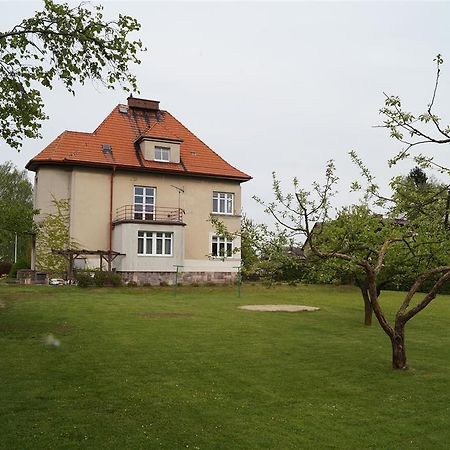 Apartman U Stadionu Broumov Luaran gambar