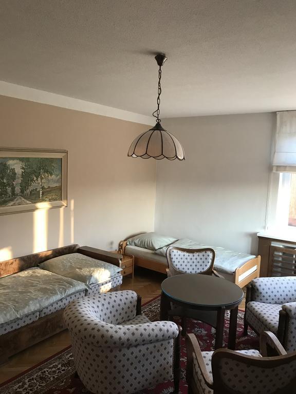 Apartman U Stadionu Broumov Luaran gambar